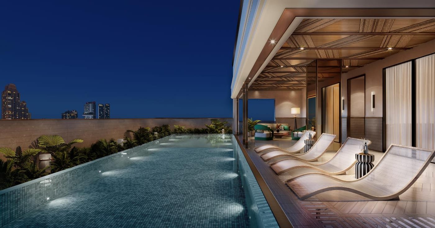 Private pool deck