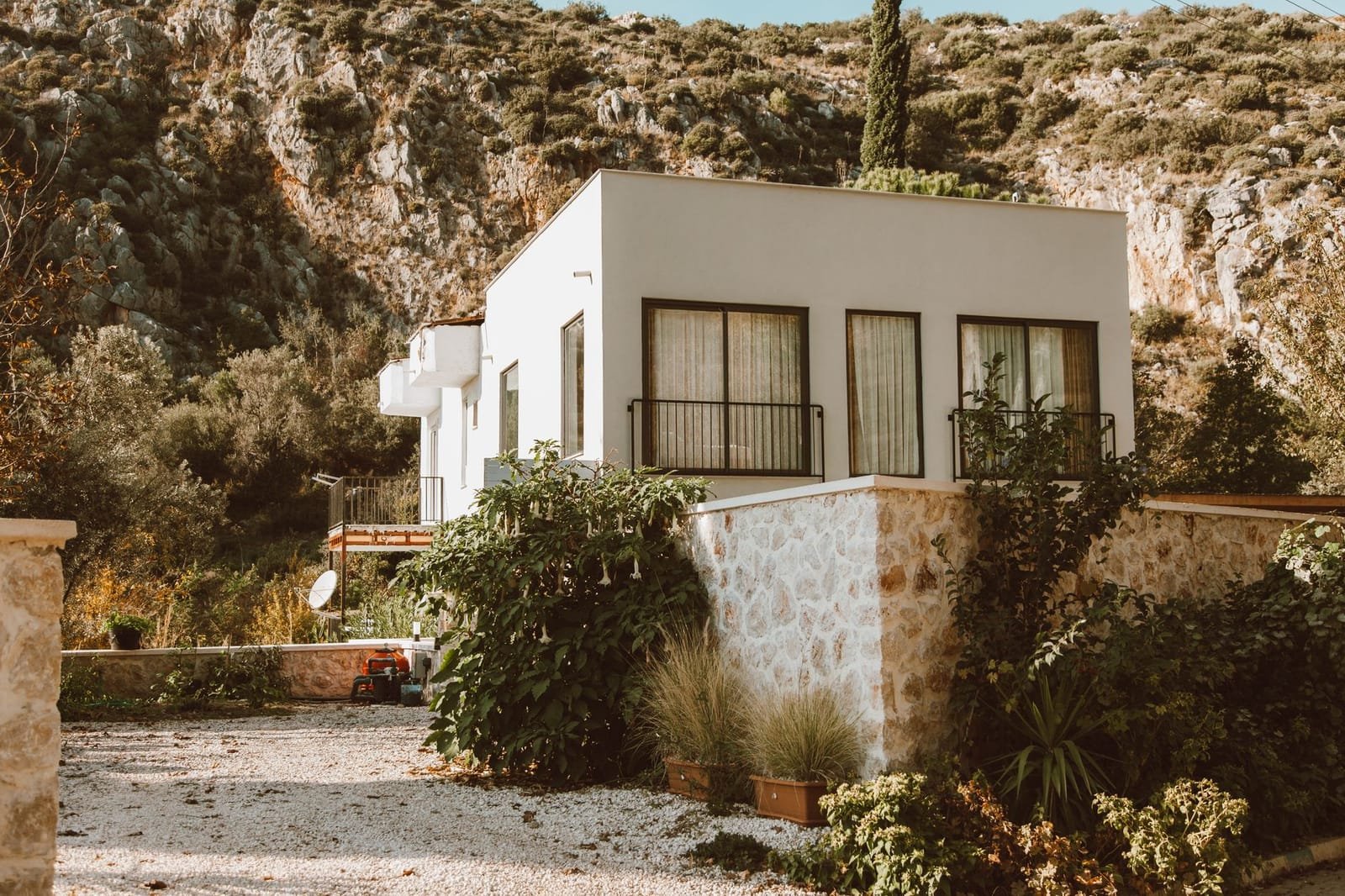 Independent Villa for Sale — Joka
